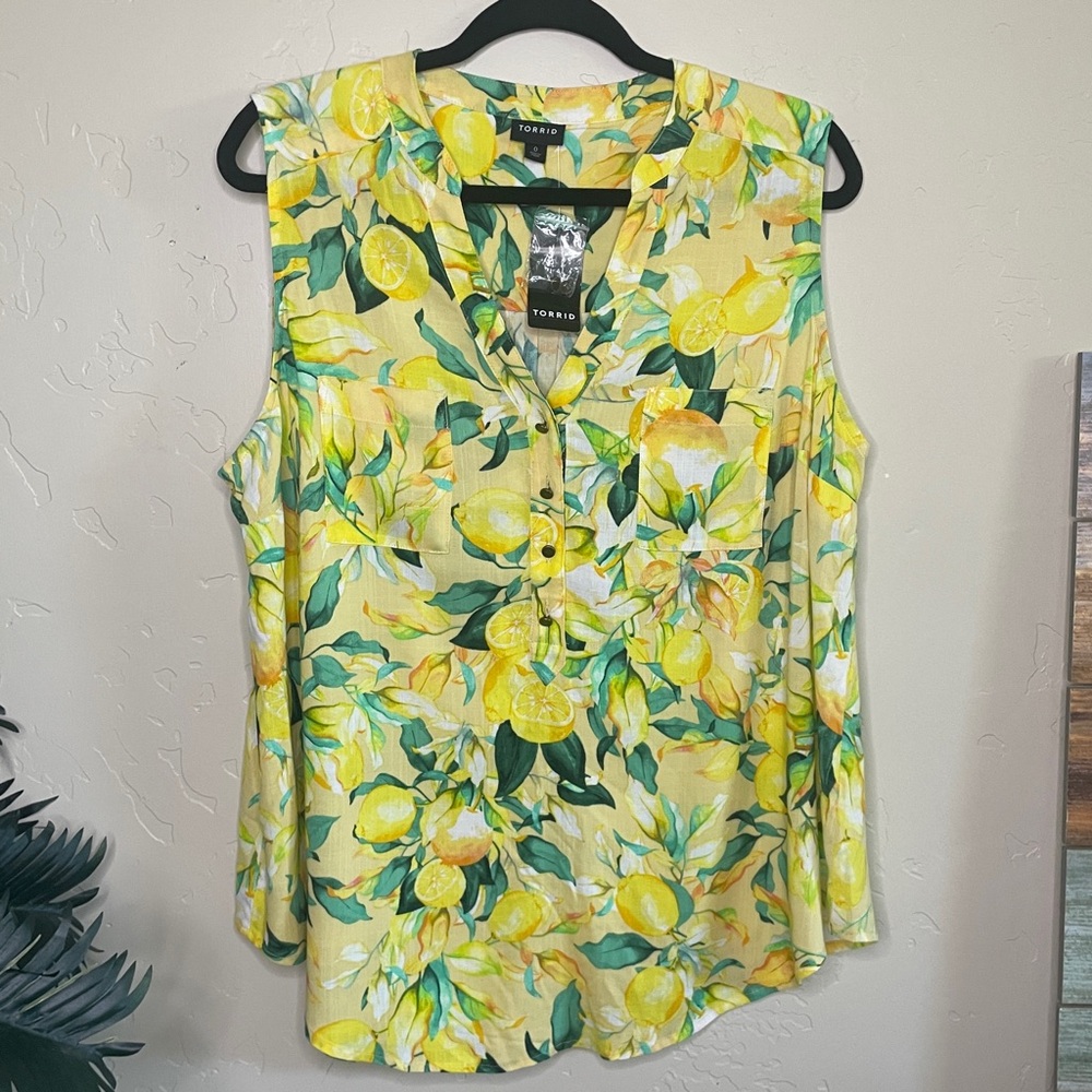 NWT Torrid 0 Size L 12 Lemon Print Tank Sleeveless Fresh Summer New MSRP $49